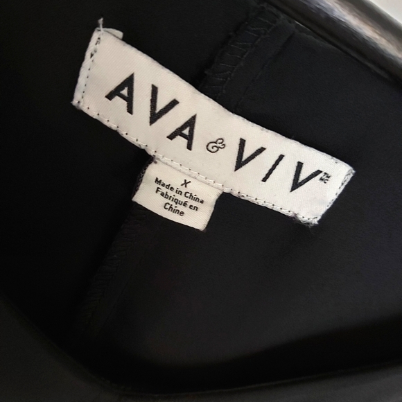 Ava & Viv blouse womens plus v-neck sheer elegant fly-away panels sleeveless - Picture 3 of 7